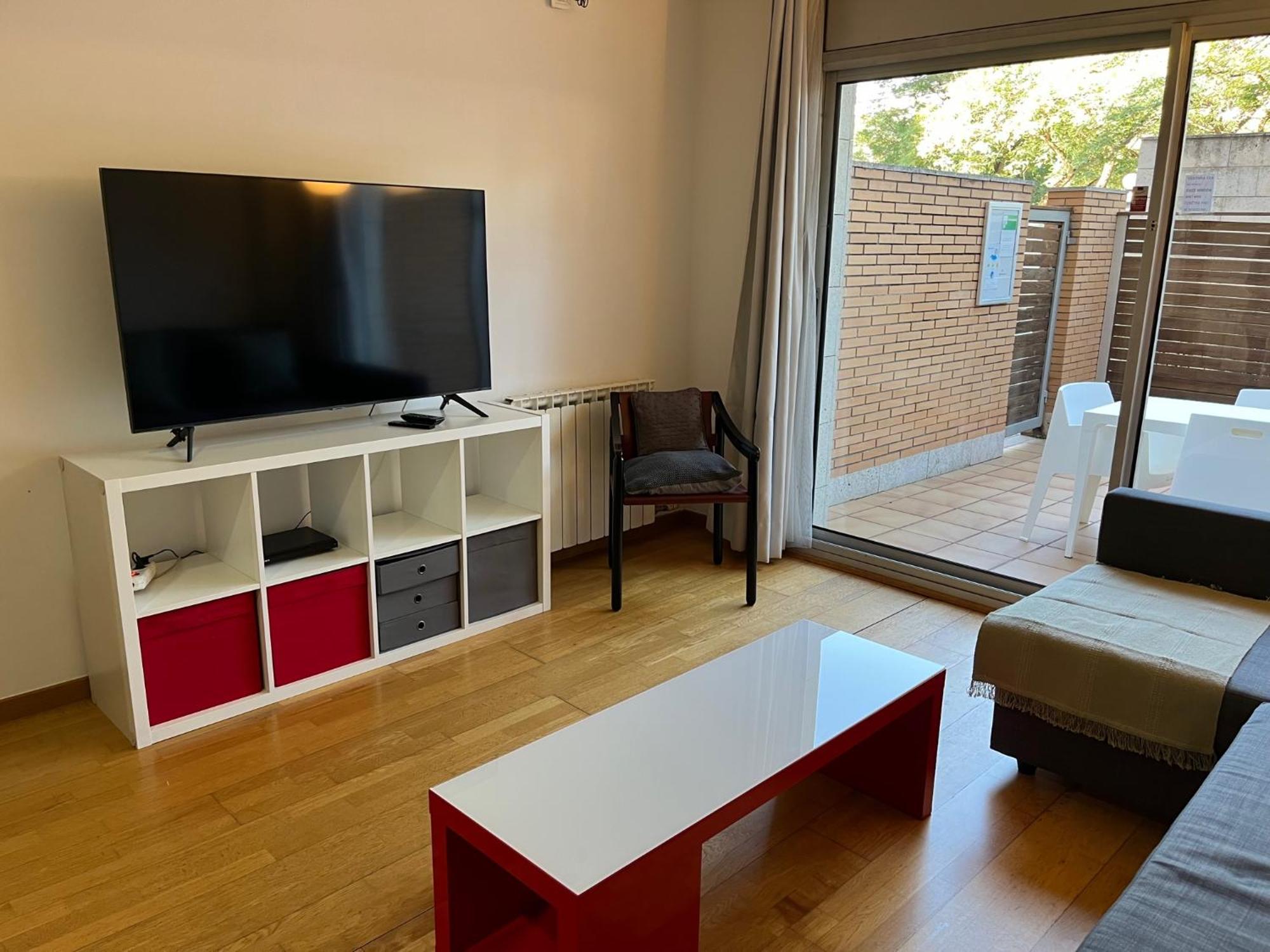 Apartamentos City Beach Barcelona Bagian luar foto