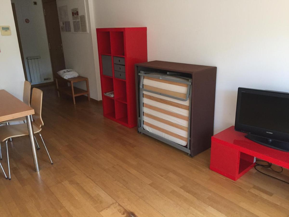 Apartamentos City Beach Barcelona Bagian luar foto
